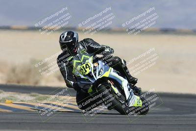media/Apr-19-2025-CVMA (Sat) [[586b59ad56]]/Race 13-Amateur Supersport Open/